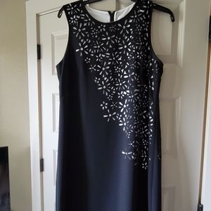 Calvin Klein Sz 8 Black w white cutouts
